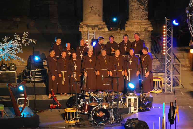 Chant commun avec le chœur d'hommes de Nouvelles Légendes