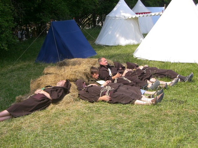 Un repos bien mérité aux Grandes Médiévales d'Andilly